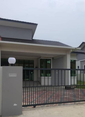 EMILY Homestay House with 3 Rooms n 3 Bathrooms